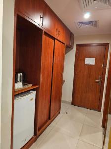 Kuchyň nebo kuchyňský kout v ubytování فندق برهان الضيافة