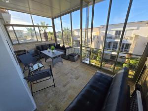 Χώρος καθιστικού στο Les perle de tamaris