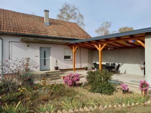 Budova, kde se prázdninový dům nachází