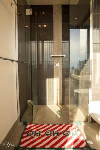 Ένα μπάνιο στο Perfect Fireworks & Victoria Market