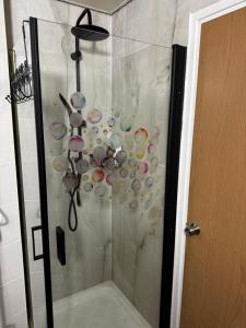 Koupelna v ubytování Swita Nir - Hot tub + 14 fotografií