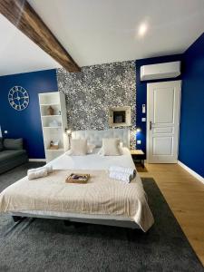 Ένα ή περισσότερα κρεβάτια σε δωμάτιο στο Hotel LA PLACE