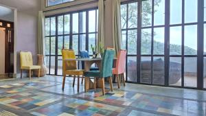 Posezení v ubytování soulrebel rio Luxury Loft & SPA w Epic View, Sun Terrace and Jacuzzi