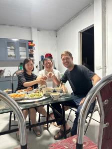 Hosté ubytování Cầu Treo Homestay