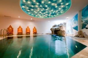 Πισίνα στο ή κοντά στο Hotel Gianna