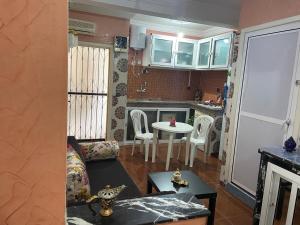 Η κουζίνα ή μικρή κουζίνα στο Appart Zen Kenitra