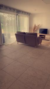 Fotografie z fotogalerie ubytování Grand studio cosy avec terrasse v destinaci Joué-lés-Tours