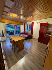 Posezení v ubytování Hôtel la Kinkerne