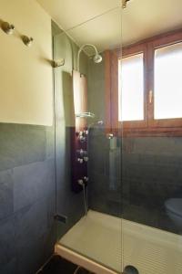 Koupelna v ubytování El Mirador de Jaca + 48 fotografií