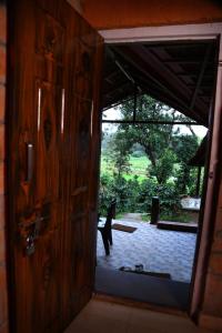 瑟格莱什布尔Veeras Western Sparrow Homestay的相册照片