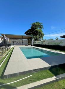 Swimmingpoolen hos eller tæt på Charming & Comfortable Studio Haven