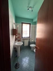 Koupelna v ubytování Casa Similli + 11 fotografií