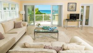 Afbeelding uit fotogalerij van The Hamilton Beach Villas & Spa in Nevis