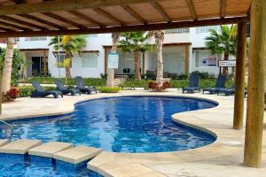 Bazén v ubytování Hermoso departamento en cerritos nebo v jeho okolí