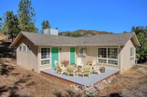 El edificio en el que está la casa vacacional