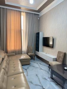 Μια τηλεόραση ή/και κέντρο ψυχαγωγίας στο Apartments Yerevan