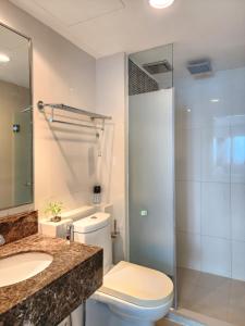 Koupelna v ubytování Deluxe Twin Room KK