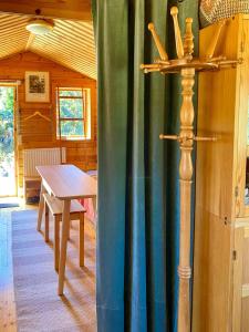 Gallery image of Forest Cabin Near Trillevallen Ski Resort in Trillevallen