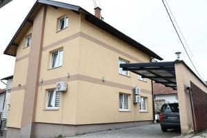 Φωτογραφία από το άλμπουμ του Hostel Prag Hill στη Μπάνια Λούκα