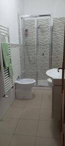 Et badeværelse på la buca delL'IStrice