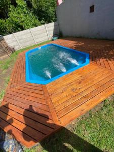 Πισίνα στο ή κοντά στο Cabaña "mainimbu"