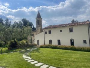 Κήπος έξω από το Agriturismo GIOLE