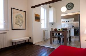 Φωτογραφία από το άλμπουμ του Liberty elegance and design Liberty 91 στη Μάντοβα