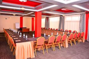 Οι επιχειρηματικές εγκαταστάσεις ή/και οι αίθουσες συνεδριάσεων στο Seasons Hotel Nairobi