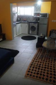 Kuchyň nebo kuchyňský kout v ubytování Small functional and impeccable loft facing the sea + 9 fotografií