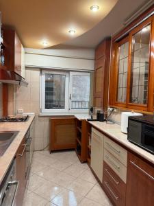 Una cocina o cocineta en Central Duplex Apartment