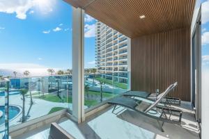 Πισίνα στο ή κοντά στο Encantame Soleil 3rd Floor R-303 2BR Sleeps 8