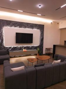 Μια τηλεόραση ή/και κέντρο ψυχαγωγίας στο Zayon Guest house