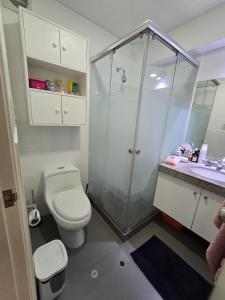 Ένα μπάνιο στο SkyCats19