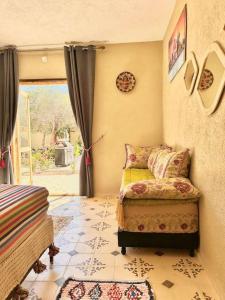 Postel nebo postele na pokoji v ubytování Sultan Suite by Maj Nia - Jardin - Luxe - Piscine - 3 Px