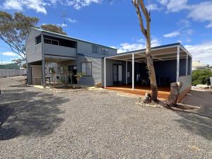 Budova, kde se prázdninový dům nachází