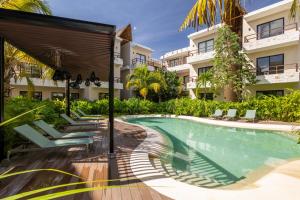 Bazén v ubytování Wayra Condos nebo v jeho okolí + 8 fotografií