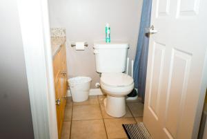 Ένα μπάνιο στο Little Peaceful Loft +17 φωτογραφίες