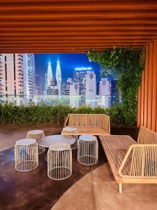 Το κτήριο όπου στεγάζεται  το ξενοδοχείο διαμερισμάτων