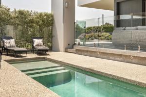 Πισίνα στο ή κοντά στο Wine Down