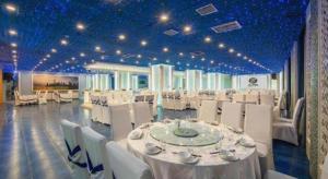 Restaurace v ubytování Aksu Pudong Holiday Hotel