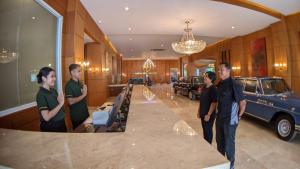 Επισκέπτες που μένουν στο Puri Senyiur Hotel +7 φωτογραφίες