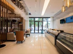 TV a/nebo společenská místnost v ubytování City Comfort Inn Zhaoqing Qixingyan Yihua Plaza Agile City