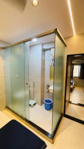 Ένα μπάνιο στο Hotel Laa'more