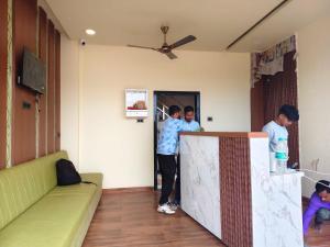 Επισκέπτες που μένουν στο Hotel O Kant