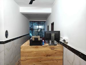 Una cocina o cocineta en Hotel O Gopalan Mall Bangalore Formerly Gm Comforts