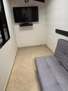 Φωτογραφία από το άλμπουμ του Casa de descanso lago calima σε Calima