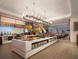 Jídlo v hotelu nebo okolí