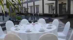 Restaurace v ubytování Puri Indah Hotel