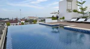 Πισίνα στο ή κοντά στο The Axana Hotel