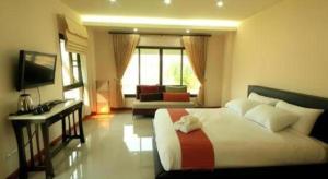 TV a/nebo společenská místnost v ubytování So Herbs at Home + 143 fotografií